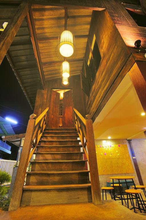 Manon Hostel Chiang Mai Zimmer foto
